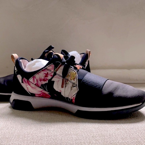Ted Baker London Shoes - Crappy Floral Ted Baker London